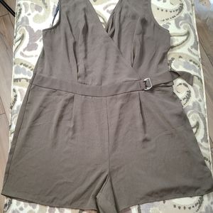 Forever 21+ Sleeveless Romper